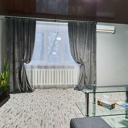 Центр! 2-Комн. Леси Украинки 3. Киев Экстерьер фото